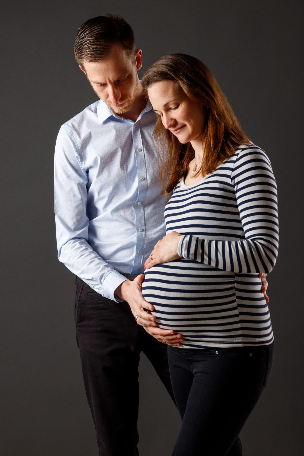 Babybauch-Shooting Hannover – Schwangerschaftsfotografie im Studio