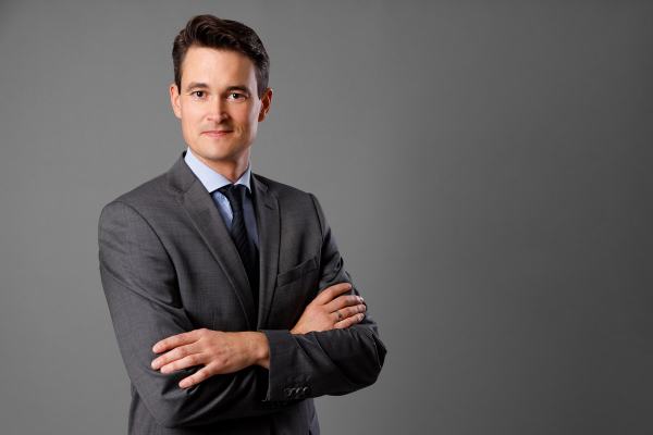 Bewerbungs- & Business-Portrait Hannover – Foto 4 | RM Media GmbH